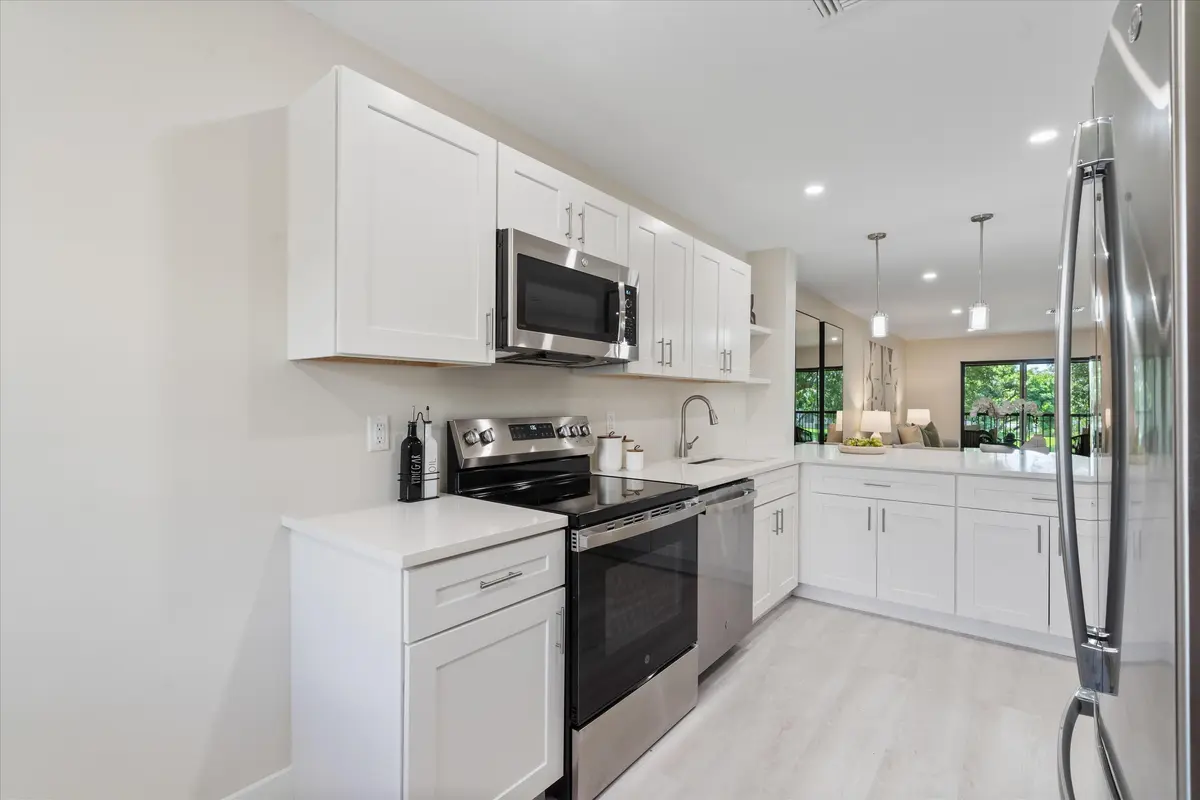 09-52 Strafford Lane W Unit F Boynton Be at 38 SOUTHPORT Lane C, Boynton Beach