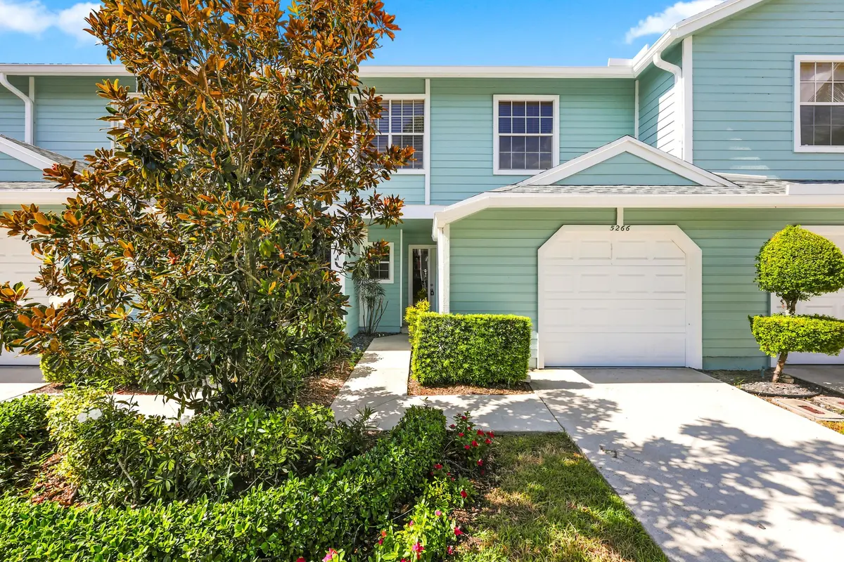 5266 Sapphire Valley at 5266 Sapphire Valley, Boca Raton