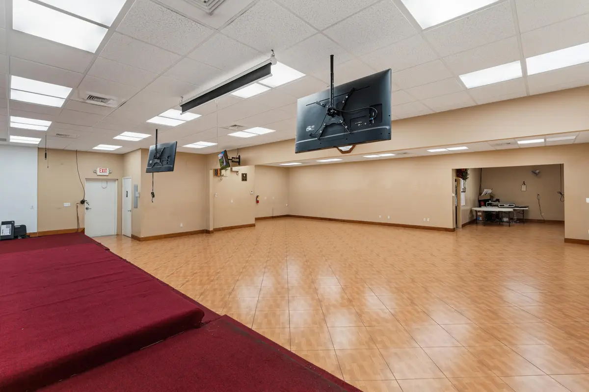 1125 Crestwood Boulevard, Lake Worth Beach, FL – mixed-use property photo 8