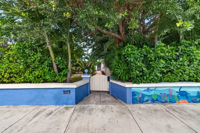 227 N M Street, Lake Worth Beach – Single Family Residence for rent