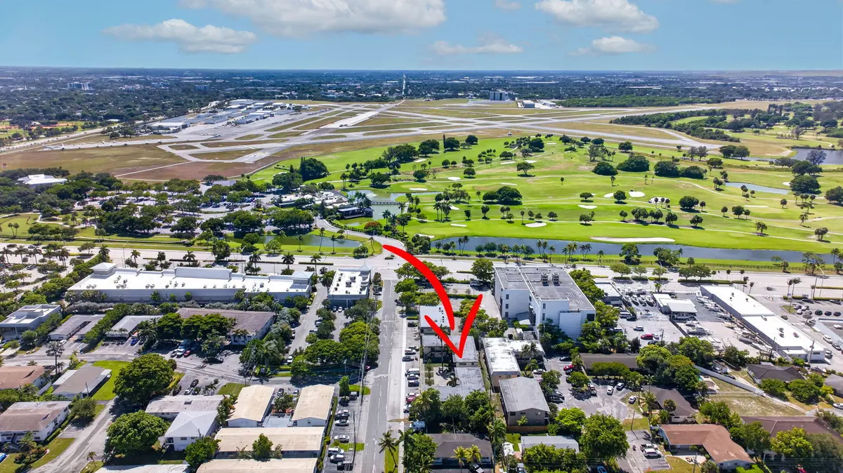 16-web-or-mls-2275--2 - Copy at 2275 NE 12TH Street, Pompano Beach