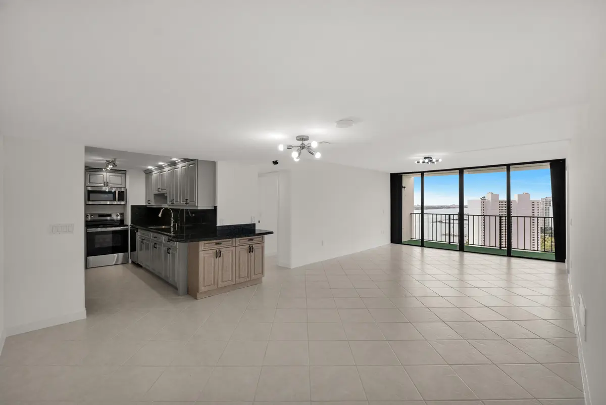 5600 N Flagler Dr u2504-2 at 5600 N Flagler Drive 2504, West Palm Beach