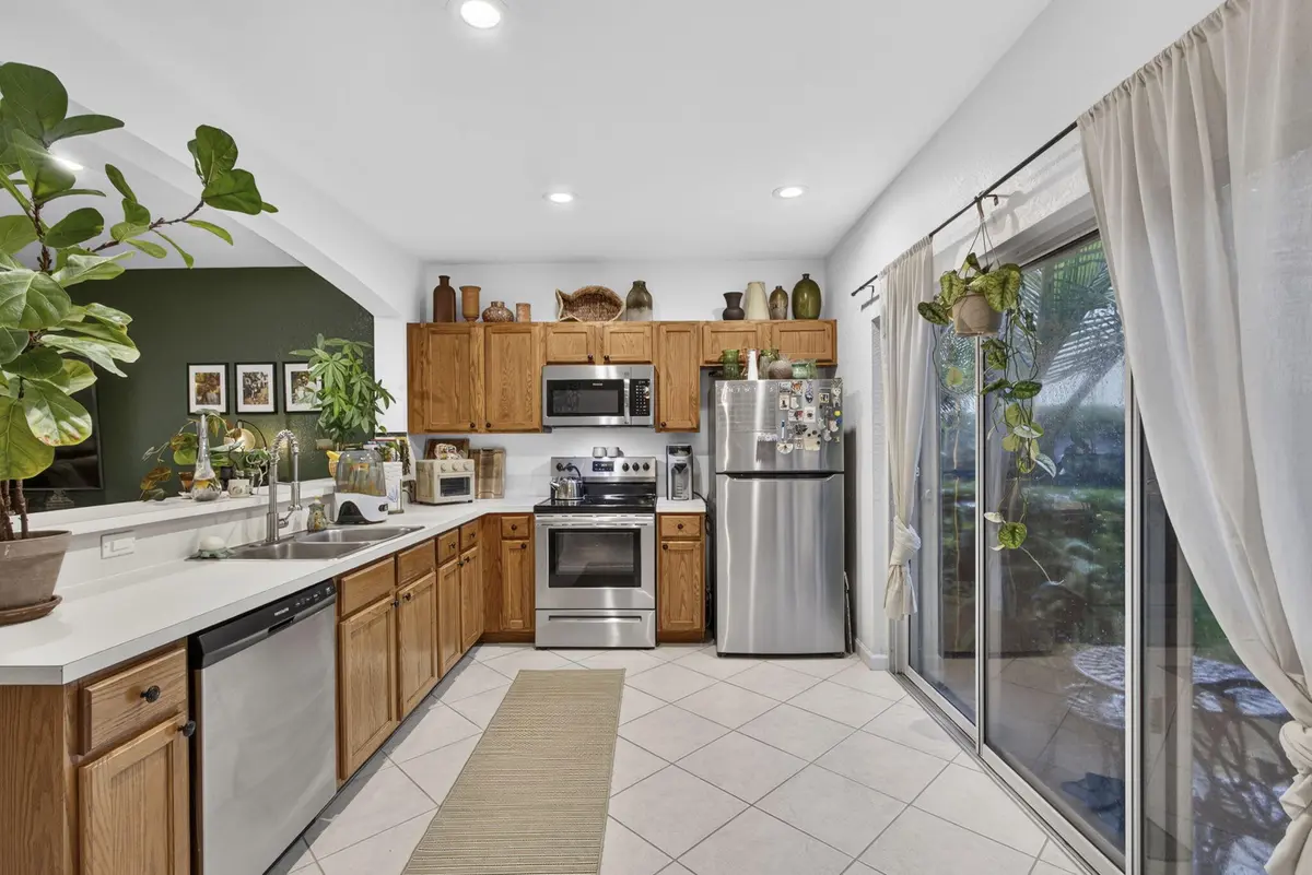 19-web-or-mls-BS1A6489 (1) at 13433 Georgian Court, Wellington