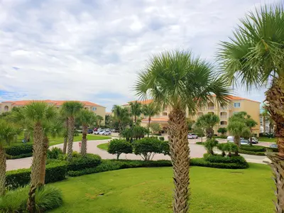 37 Harbour Isle Drive 203, Fort Pierce – leased