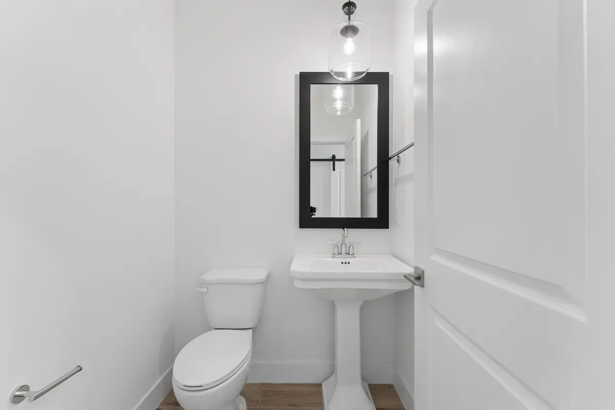 Hall Bath at 10080 NW Field Flower Trail, Port St. Lucie