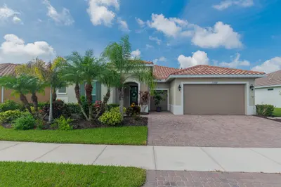 11192 SW Maple Tree Lane, Port St. Lucie – sold