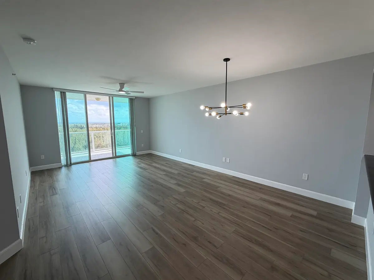 Dining Living at 15051 Royal Oaks Lane 1603, North Miami