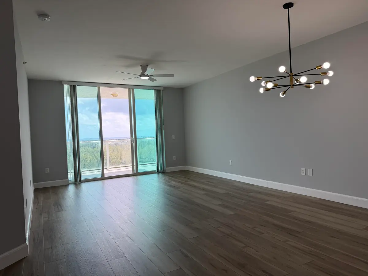 Dining Living at 15051 Royal Oaks Lane 1603, North Miami