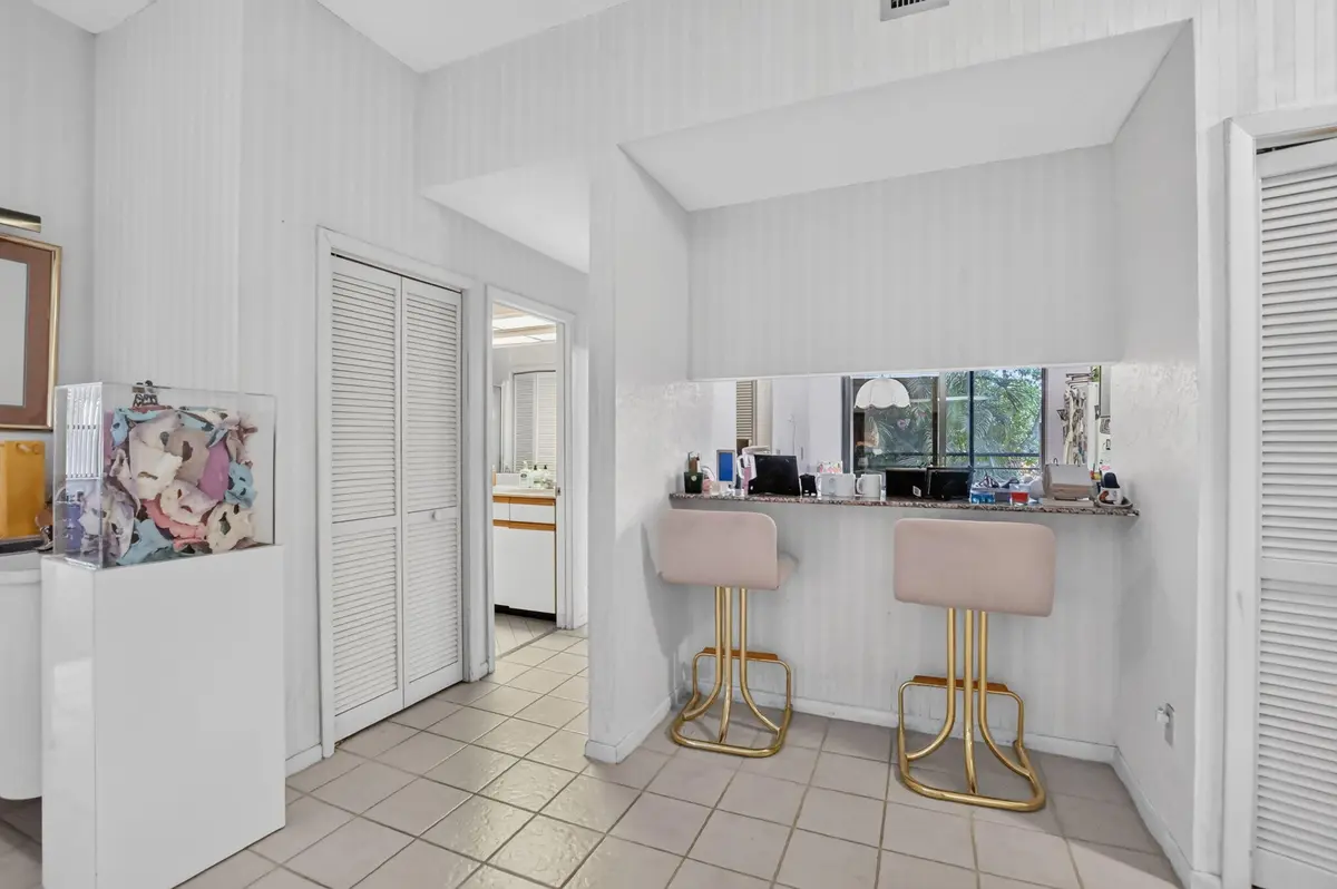 kitchen pass through at 7535 LA PAZ Boulevard 201, Boca Raton