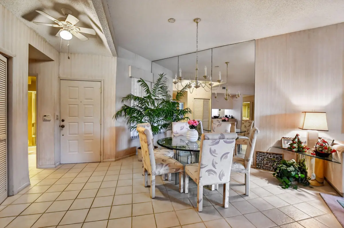 dining room at 7535 LA PAZ Boulevard 201, Boca Raton