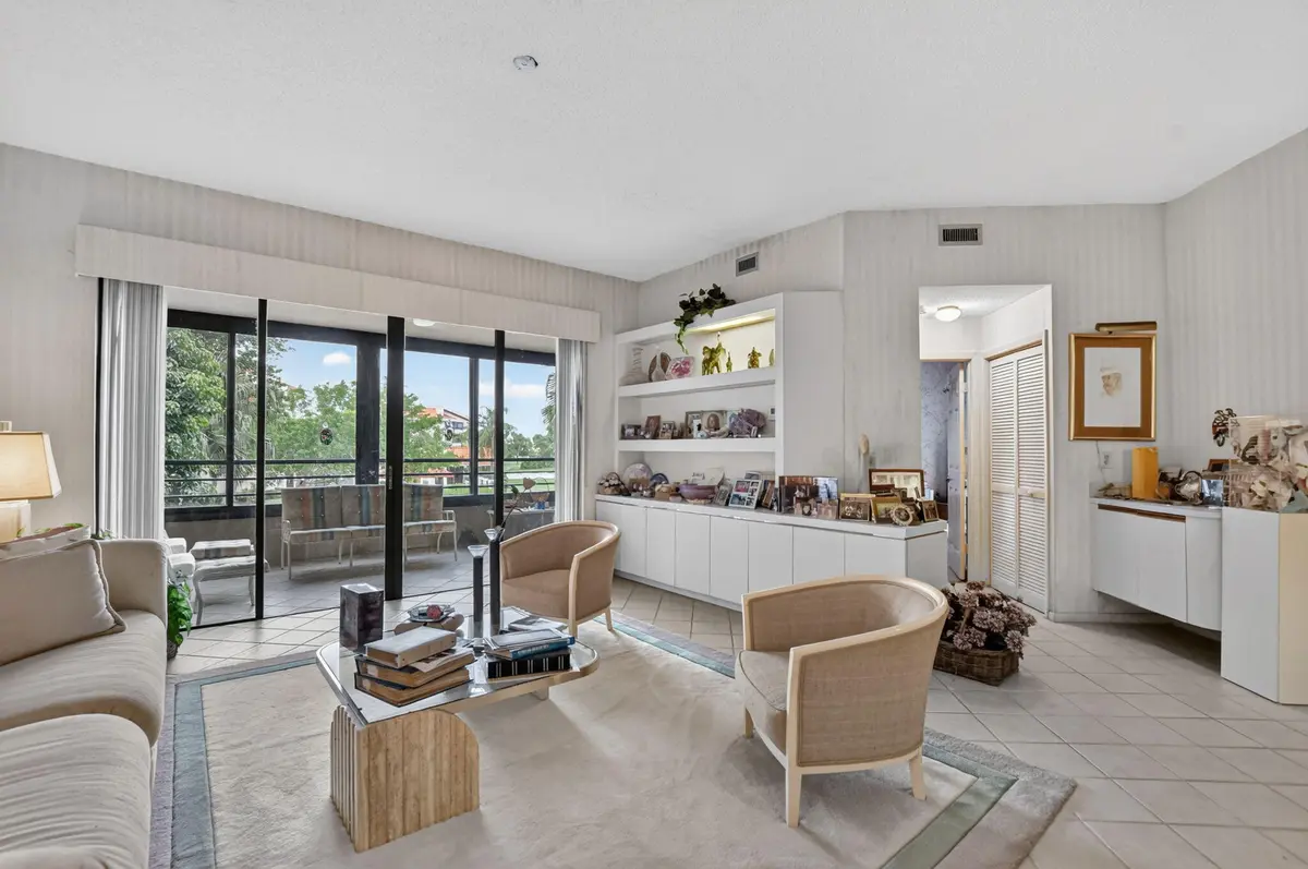 living room at 7535 LA PAZ Boulevard 201, Boca Raton