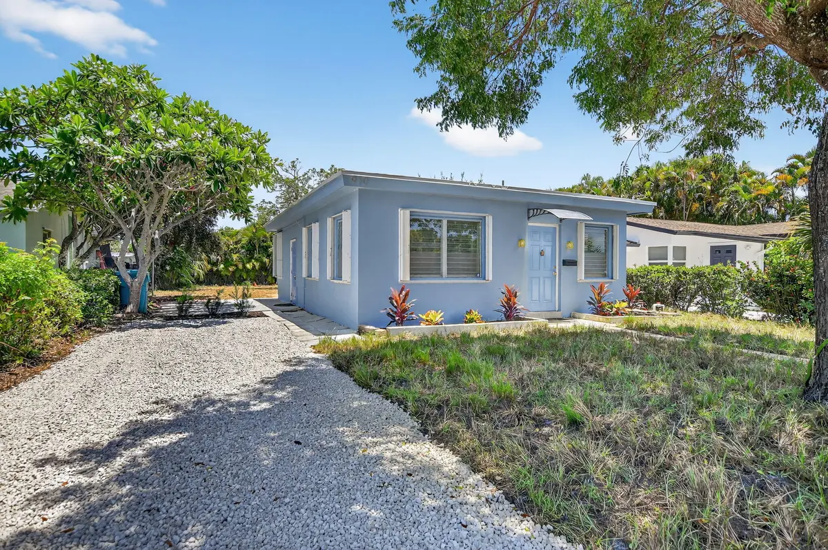 3-web-or-mls-DSC_0641 at 910 SE 3RD Street, Boynton Beach