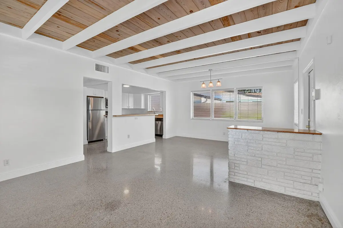 6-web-or-mls-DSC_0681 at 910 SE 3RD Street, Boynton Beach