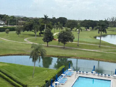 8900 Washington Boulevard Ph12, Pembroke Pines – Condominium for rent