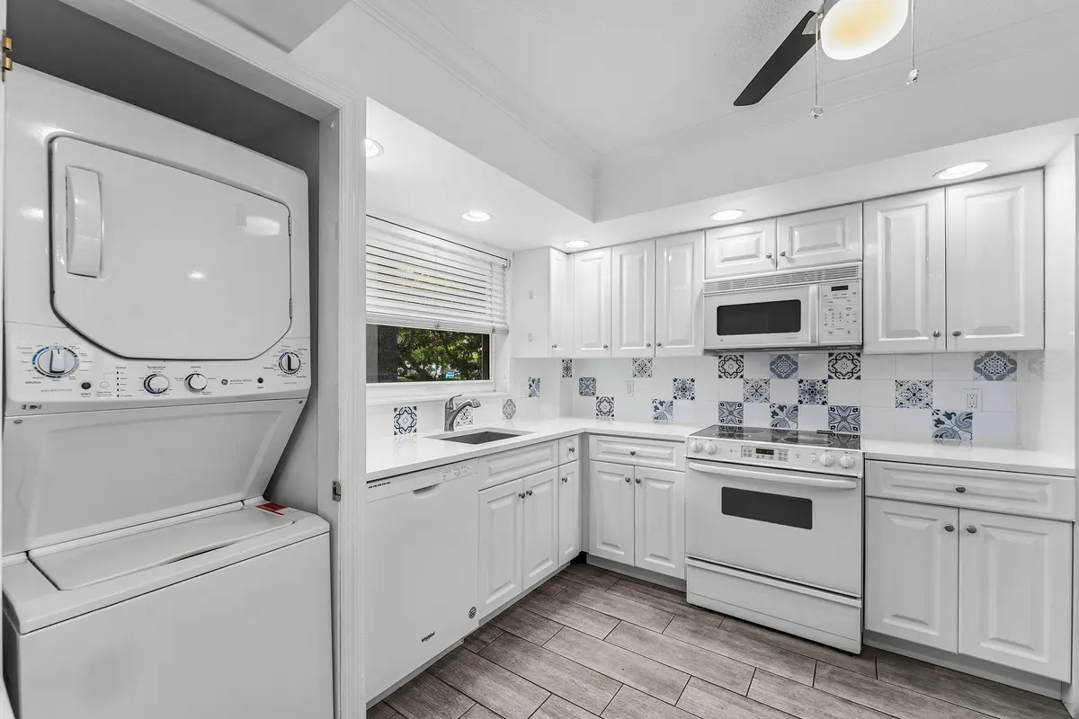 031-3031Northeast51stStreet-106W-FortLau at 3031 NE 51ST Street 106W, Fort Lauderdale