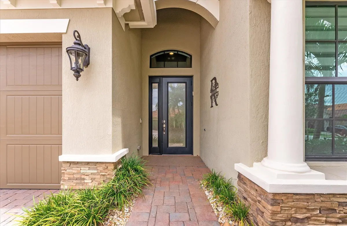 03-3 at 11813 Fortress Run, Parkland