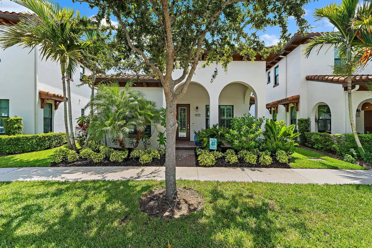13640 Dumont at 13640 Dumont Road, Palm Beach Gardens