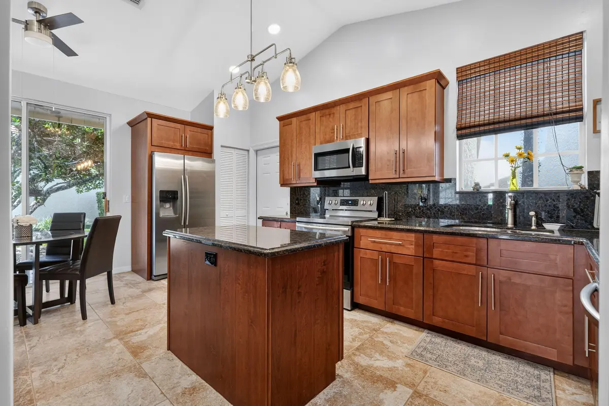 10-web-or-mls-_MLP3075 at 13910 Cross Pointe Court, Palm Beach Gardens