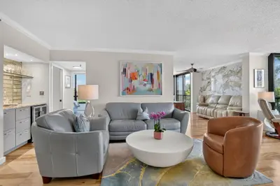 6845 Willow Wood Drive 3044, Boca Raton – sold