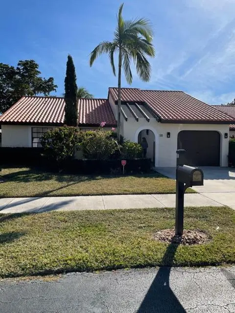 10 Columbia at 10 COLUMBIA Court, Deerfield Beach