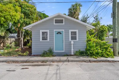 612 3rd Avenue, Lake Worth Beach – Single Family Residence for sale