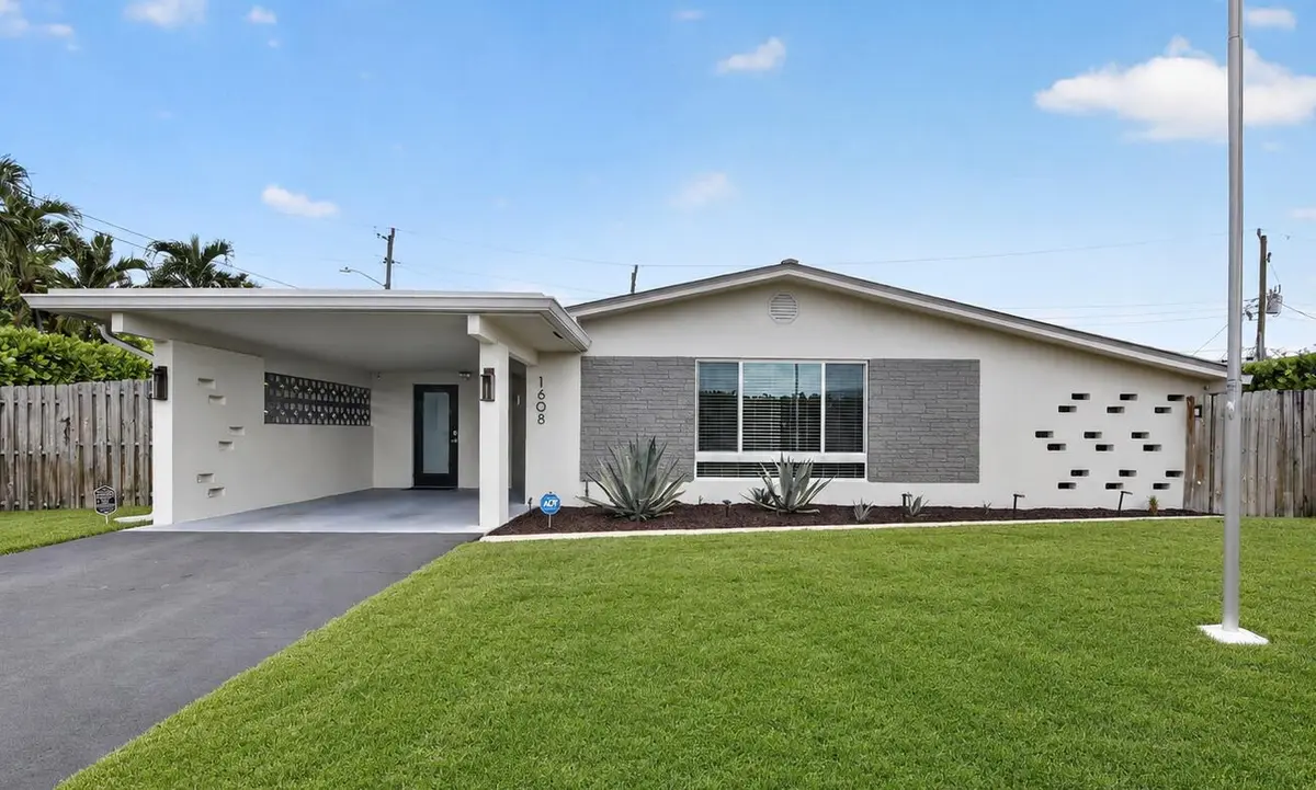 Direct Front at 1608 NE 14TH Terrace, Fort Lauderdale
