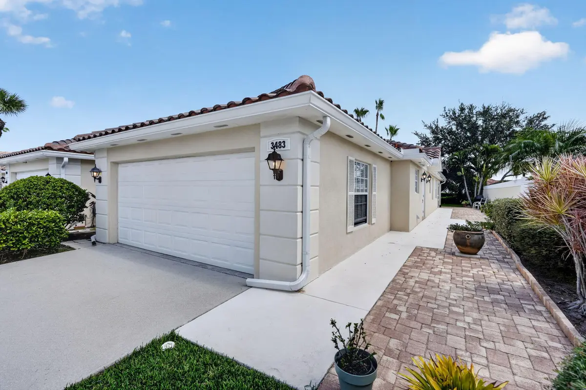 Front at 3483 SE CORMORANT Place, Hobe Sound