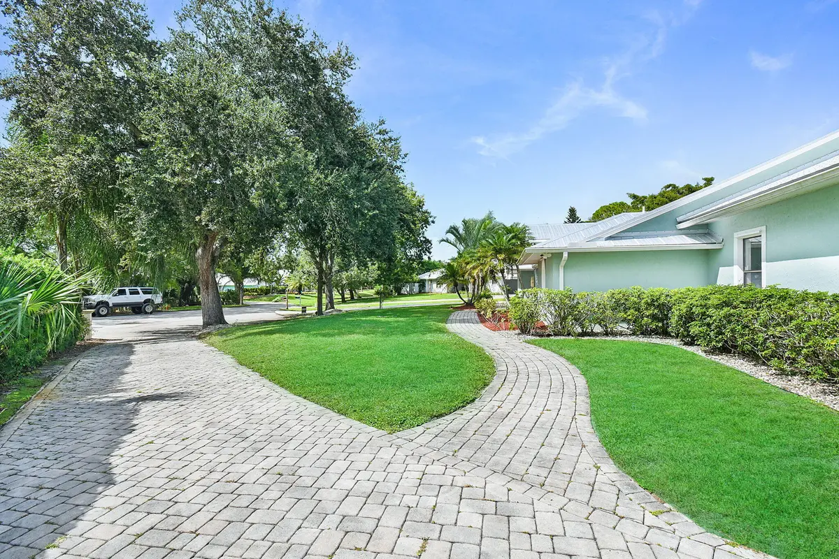 10-web-or-mls-500_9977 at 1225 SW Magnolia Bluff Drive, Palm City