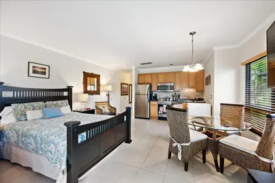 13334 Polo Club Road 328, Wellington – Condominium for rent