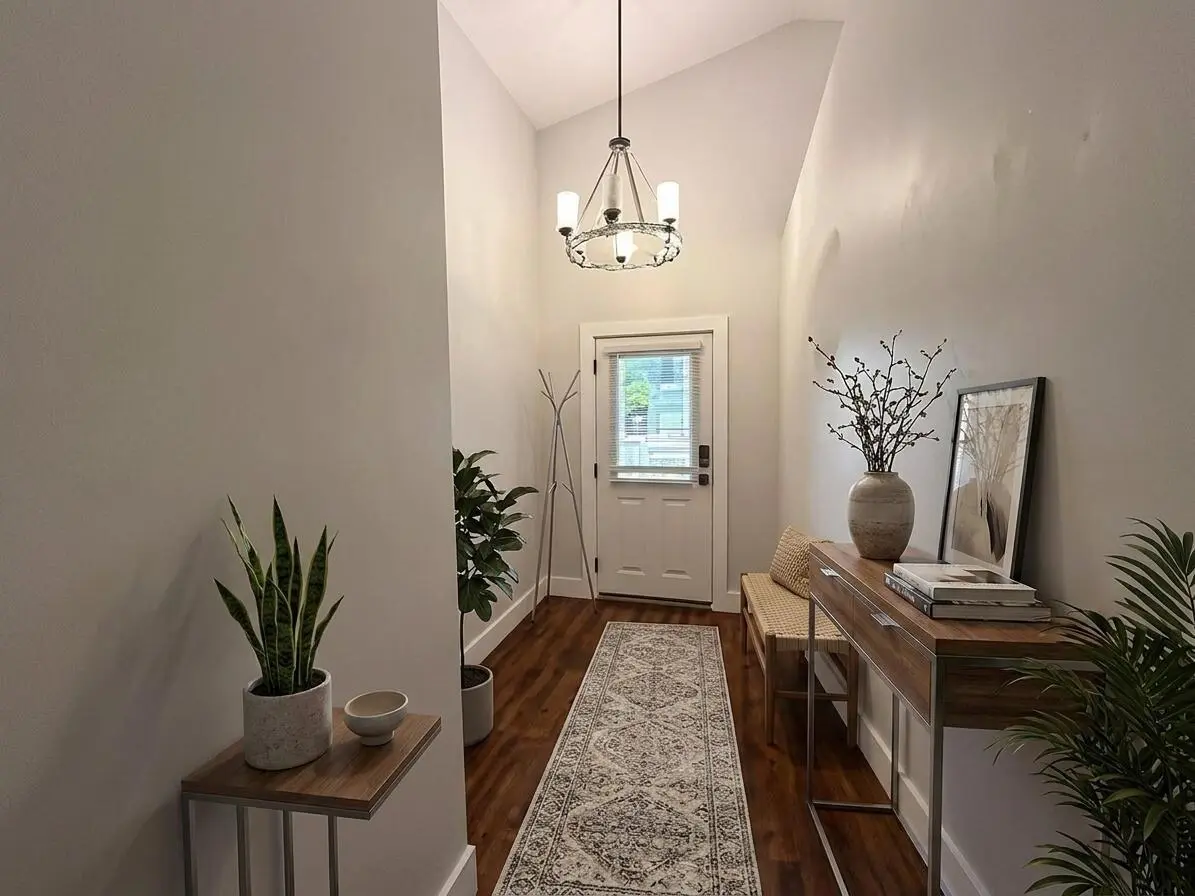 Foyer Styled at 6160 Lucerne Street, Jupiter