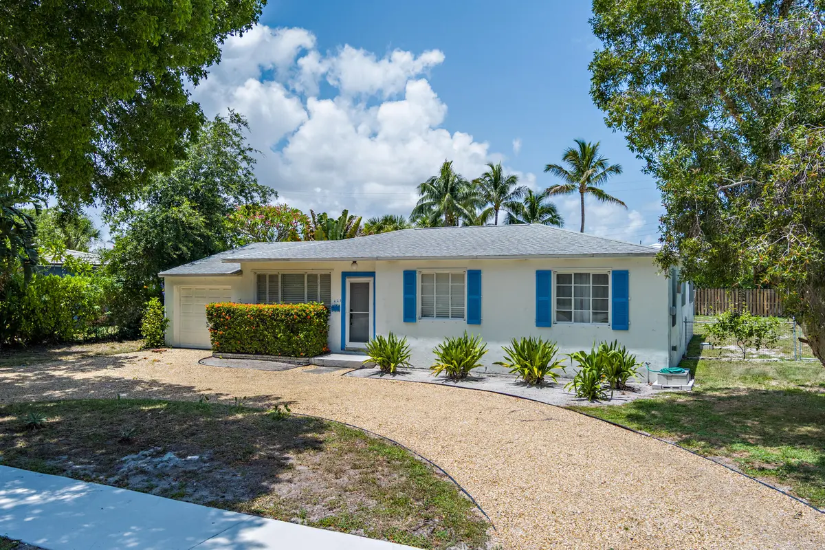 Front at 223 Ashworth Street, West Palm Beach