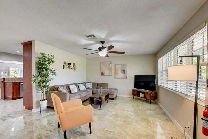 living room at 168 SE 31ST Avenue, Boynton Beach