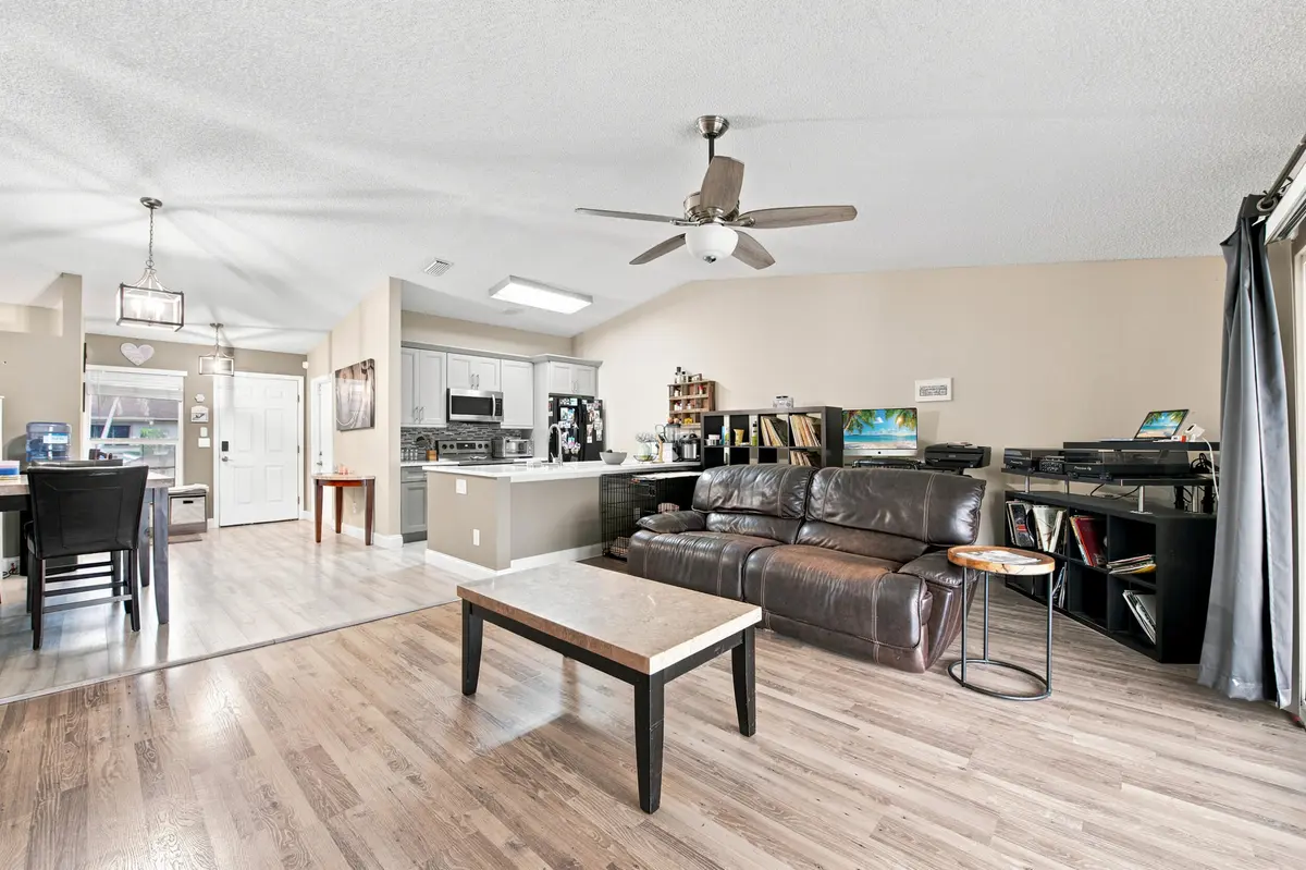 11__dsc9991 at 18 WINCHMORE Lane, Boynton Beach