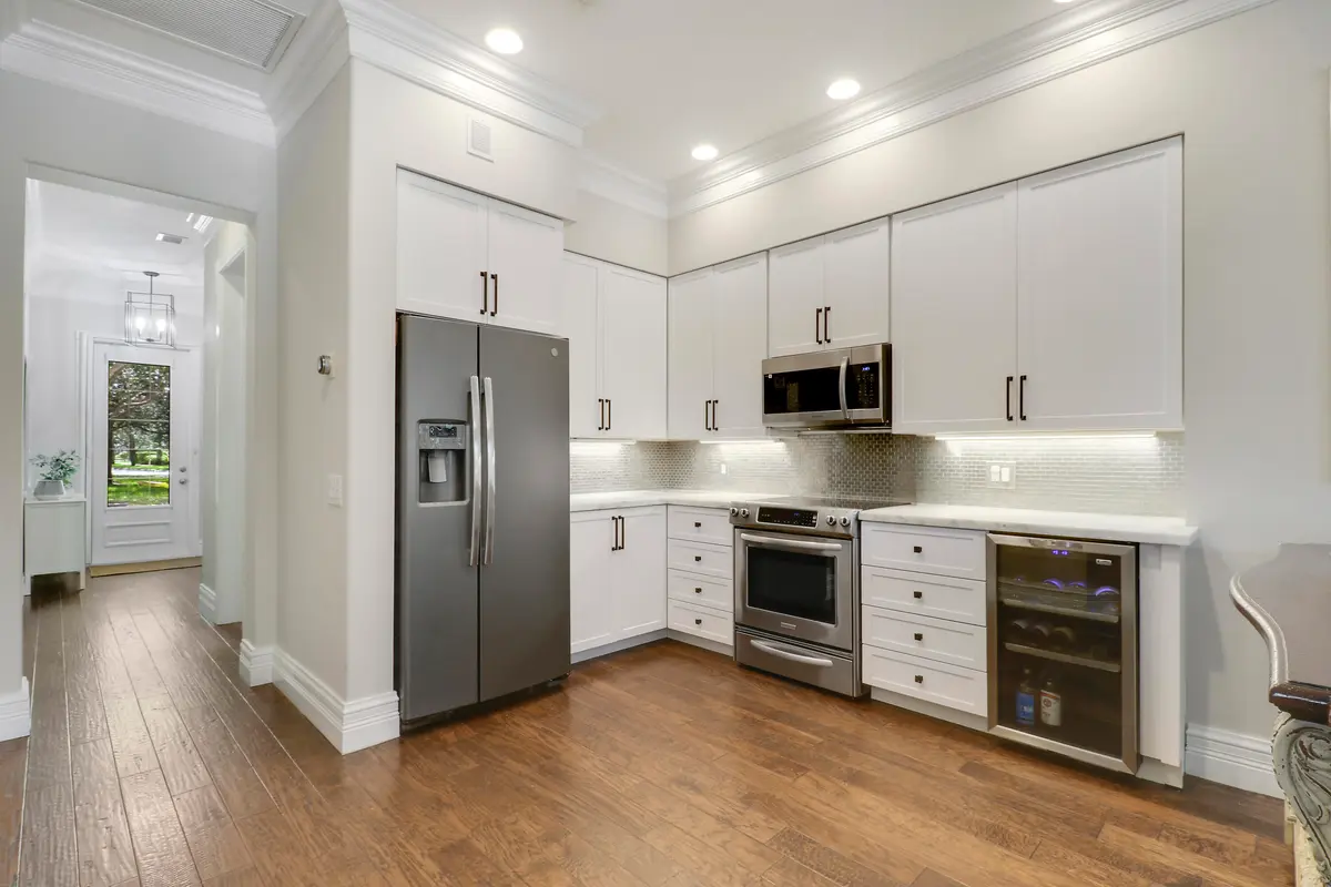 Kitchen at 314 CARAVELLE Drive, Jupiter