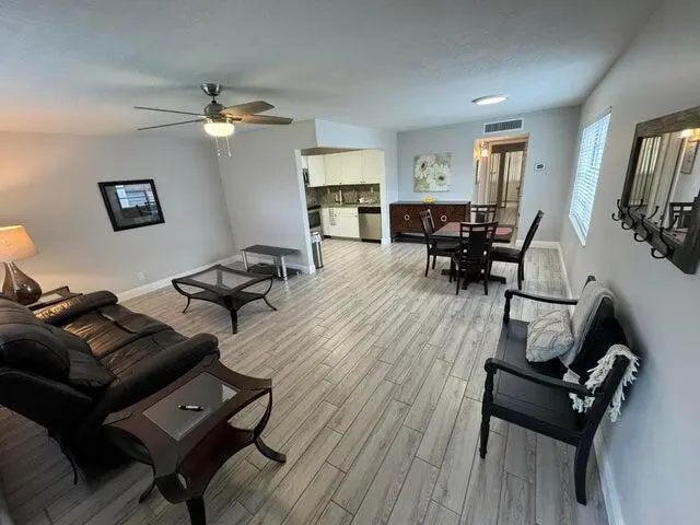 Living area at 127 FLANDERS C C, Delray Beach