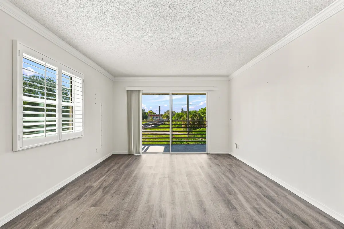 05_dsc01928 at 4 Vista Gardens Trail Unit 207, Vero Beach