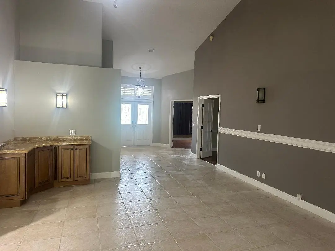 Living Spac at 5503 NW 39TH Avenue, Coconut Creek