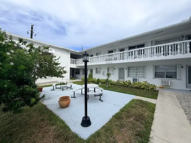 Clair House Condos at 315 7th Avenue 6B, Lake Worth Beach