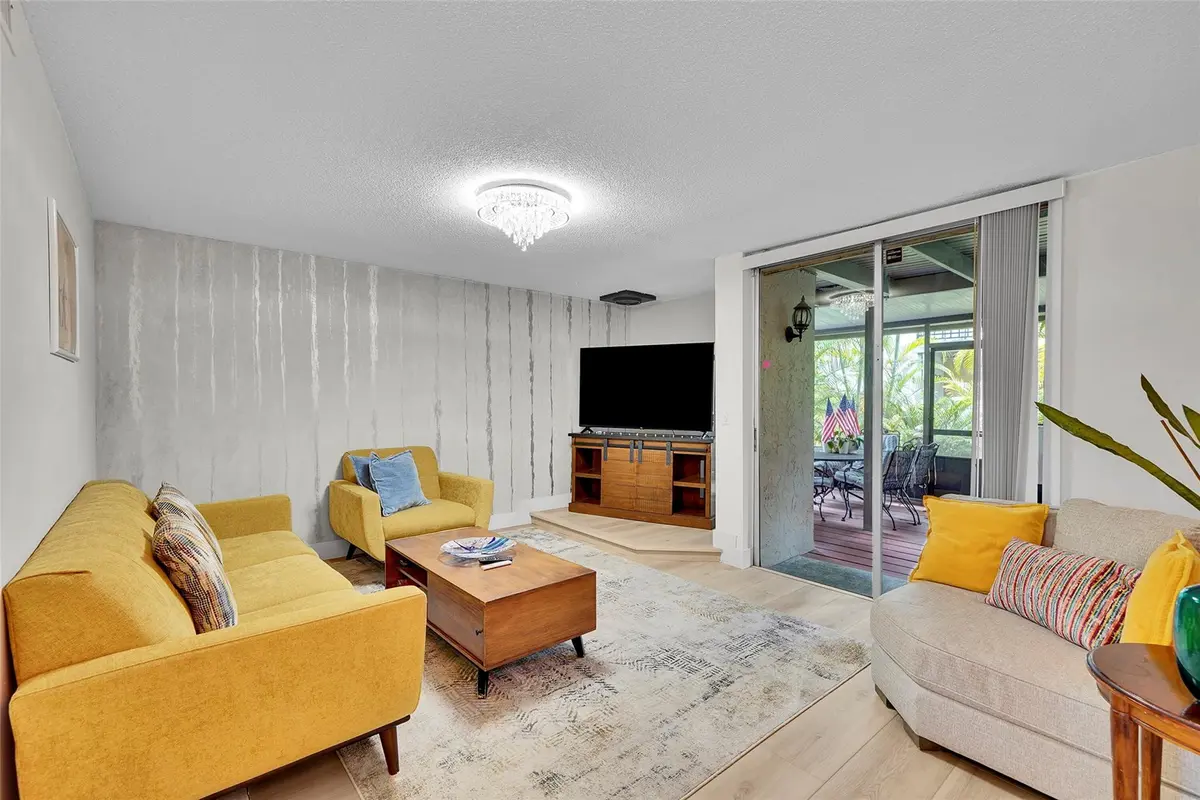 Photo 6 at 670 Kensington Place 5B, Wilton Manors