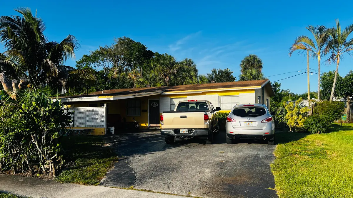 OTHER FRONT VIEW at 1270 NW 54TH Avenue, Lauderhill