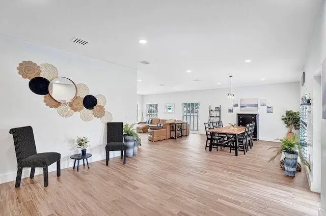 DINING GREAT ROOM at 2622 NE 27TH Avenue, Lighthouse Point