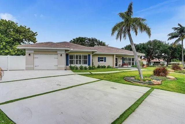 FRONT OF HOME 3 at 2622 NE 27TH Avenue, Lighthouse Point