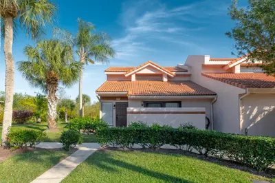 3307 SE SANDPIPER Circle, Port St. Lucie – Condominium for sale
