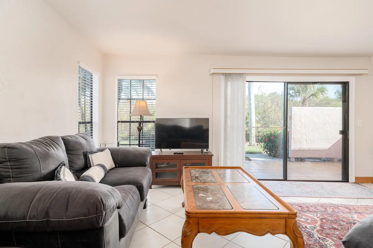 3307_SE_Sandpiper_Ct_Port_St_Lucie_FL_34 at 3307 SE SANDPIPER Circle, Port St. Lucie