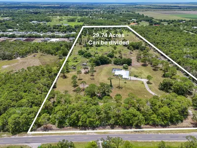 425 N Ffa Road, Fort Pierce – Single Family Residence for sale