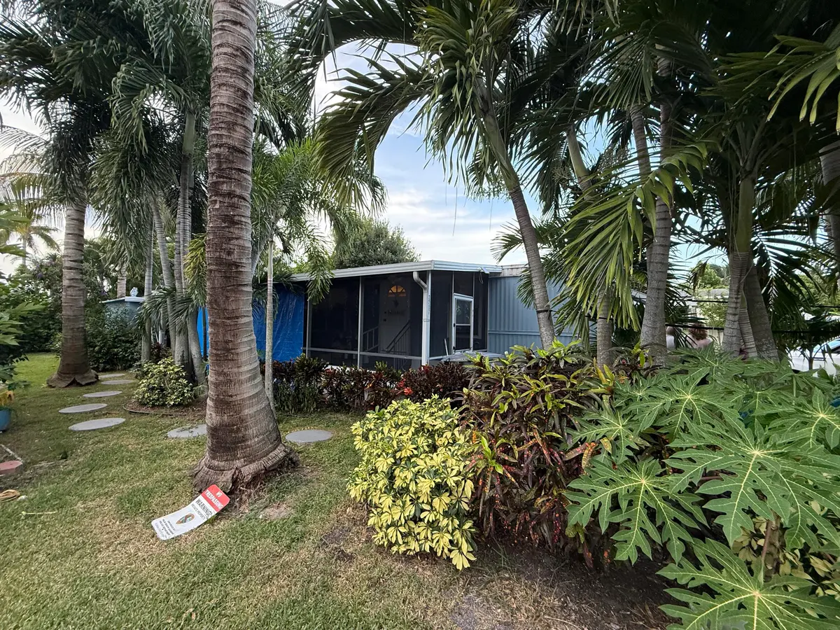 2207 NW 14th Avenue lot 528, Boynton Beach, FL – photo 1