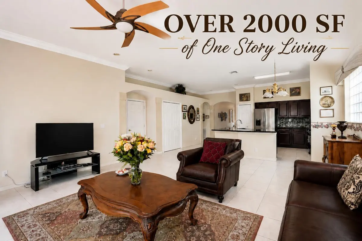 FAMILY ROOM at 7651 Normande Court, Margate