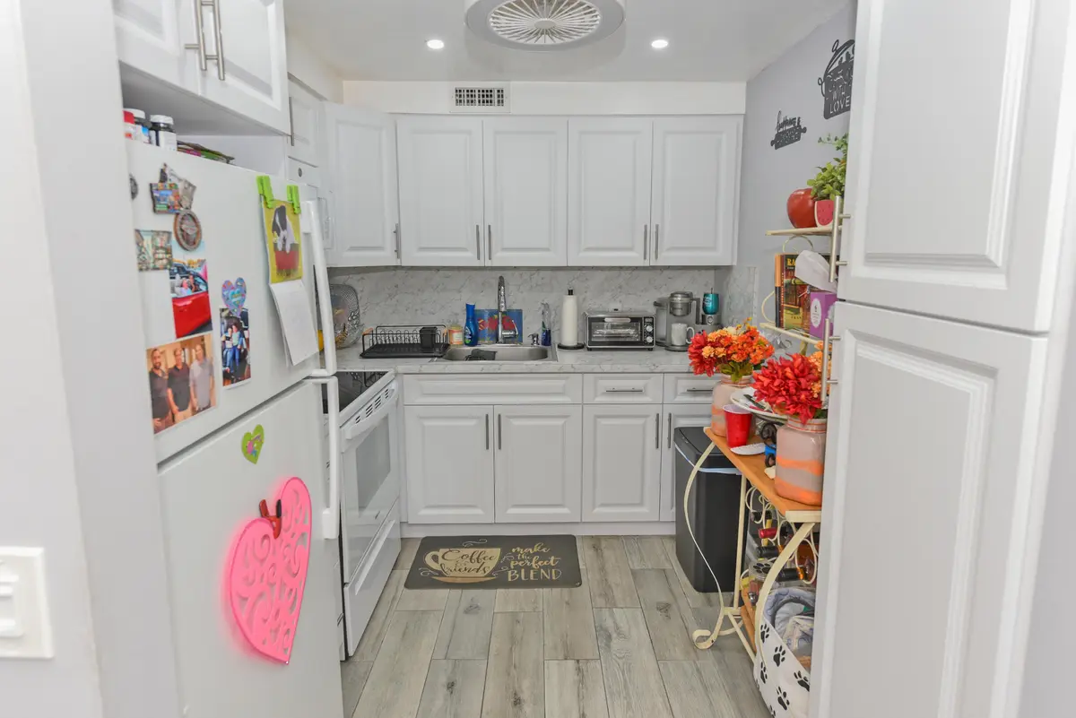 314 Chatham P_Roseline Abreu_5 at 314 CHATHAM P, West Palm Beach