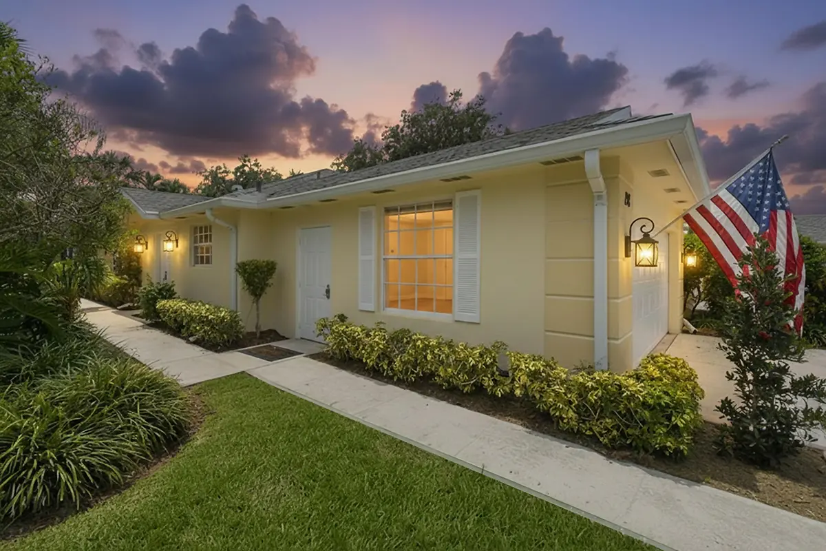 Front View at 198 Brier Circle, Jupiter