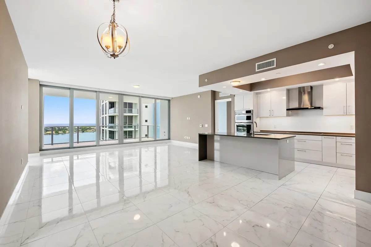 1 Water Clb Wy 1604-8 at 1 Water Club Way 1604, North Palm Beach